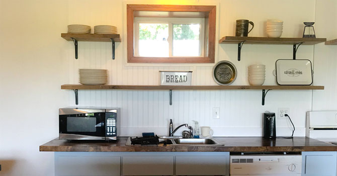 Kitchen shelving